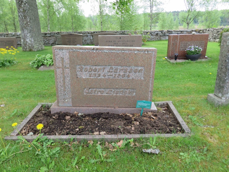 Grave number: 01 N    33