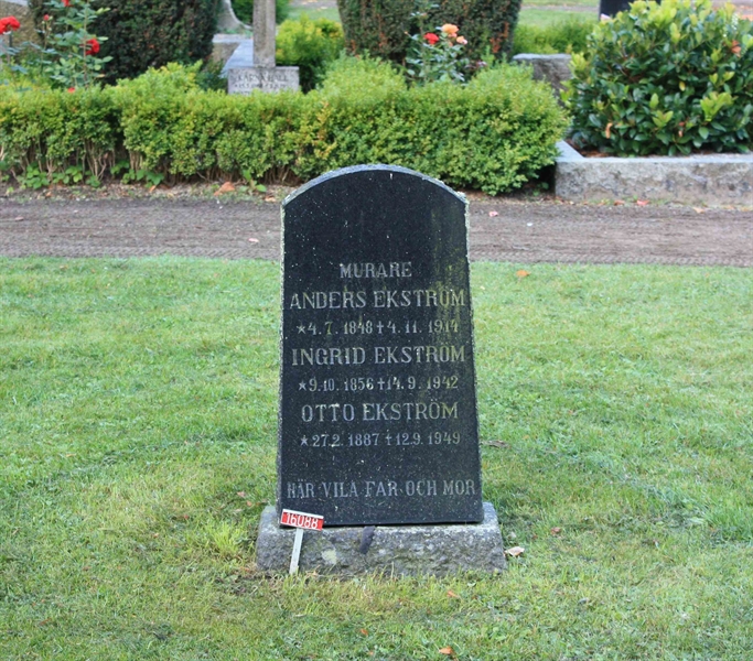 Grave number: Ö 16i   115