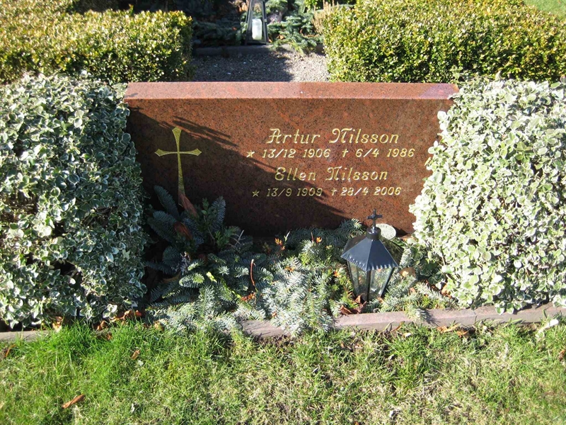 Grave number: ÖKK 7    14, 15