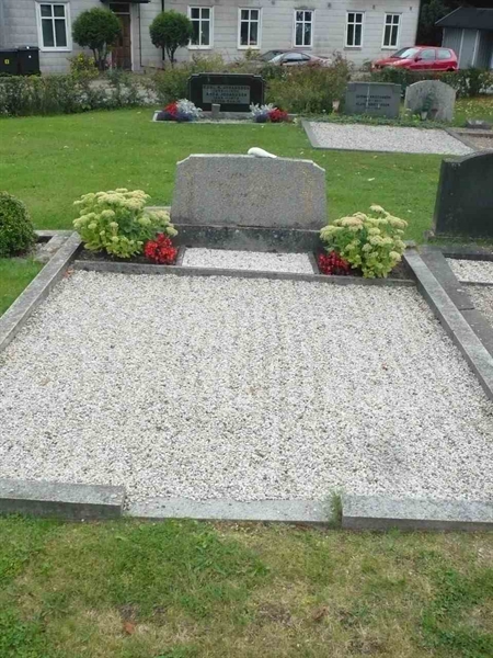 Grave number: SKF F    88, 89