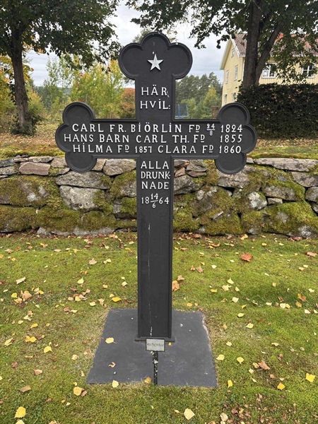 Grave number: 4 1A    18