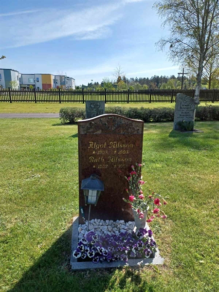 Hautatunnus: OS ÖK 294, 295