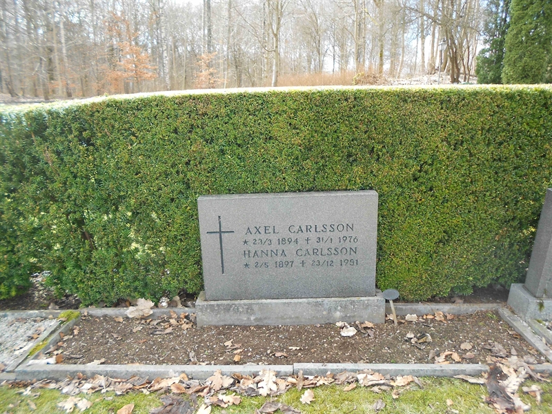 Grave number: NÅ N2    67, 68