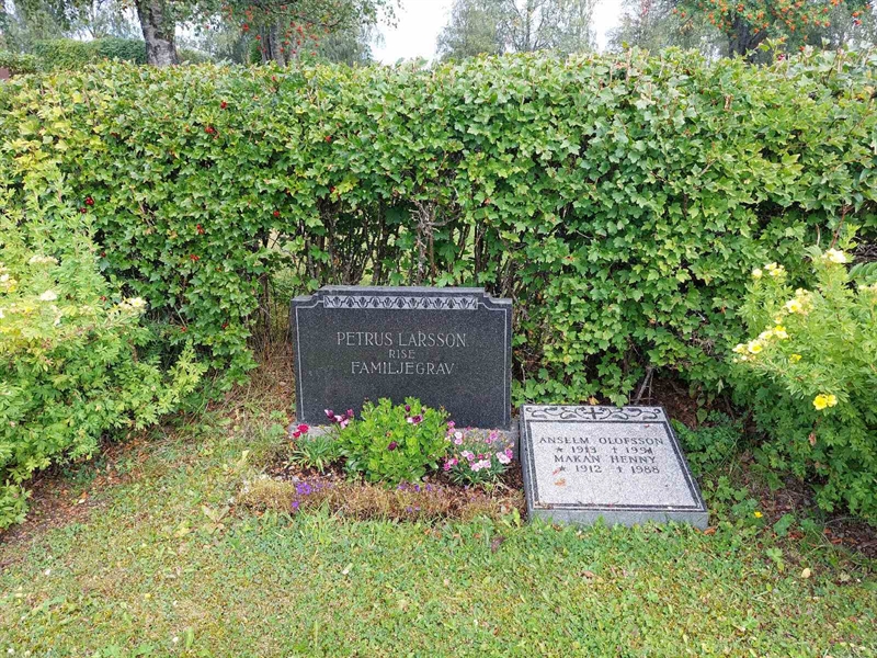 Grave number: K E     2