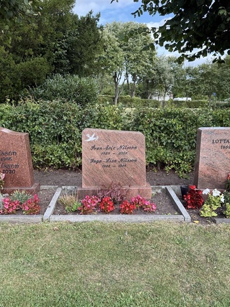 Grave number: ON C   642