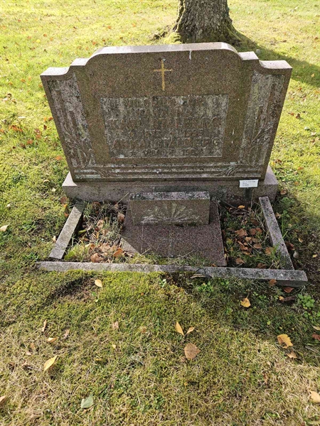 Grave number: Fr 7  1034-1035