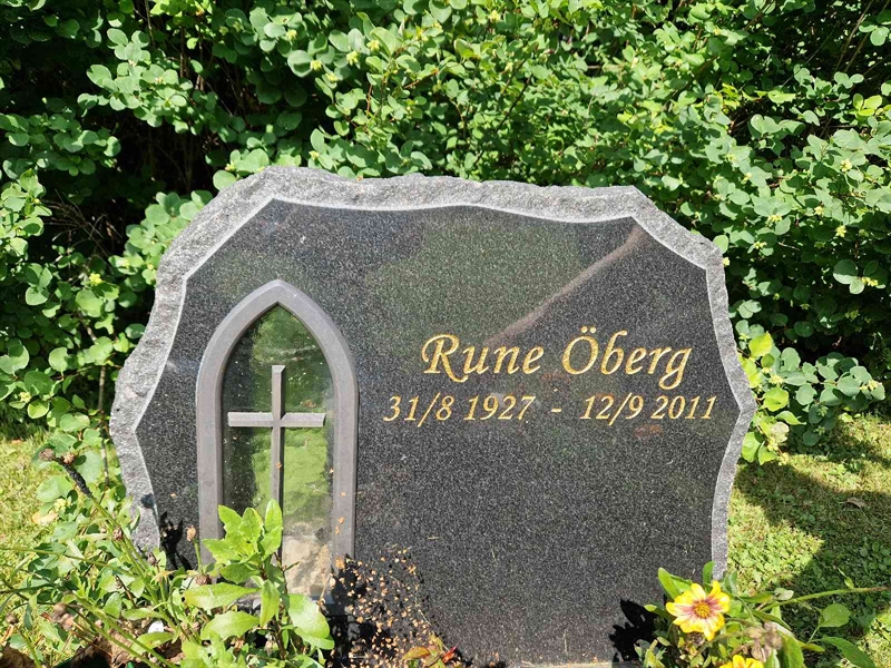 Grave number: 2 20   514