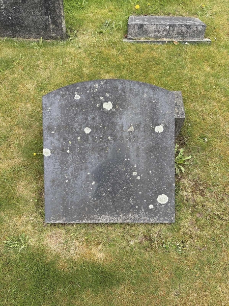 Grave number: SKF B   122