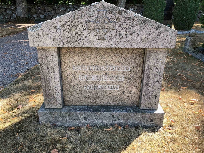 Grave number: Ko 02    54, 55