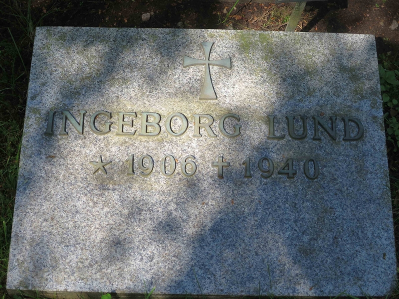 Grave number: HÖB 25    19