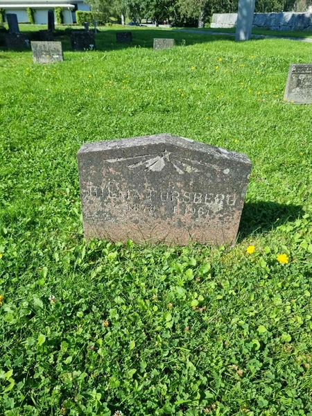 Grave number: 1 18   67