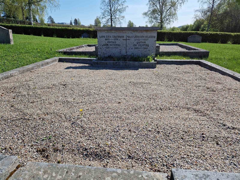 Grave number: 501 16 2967-2970