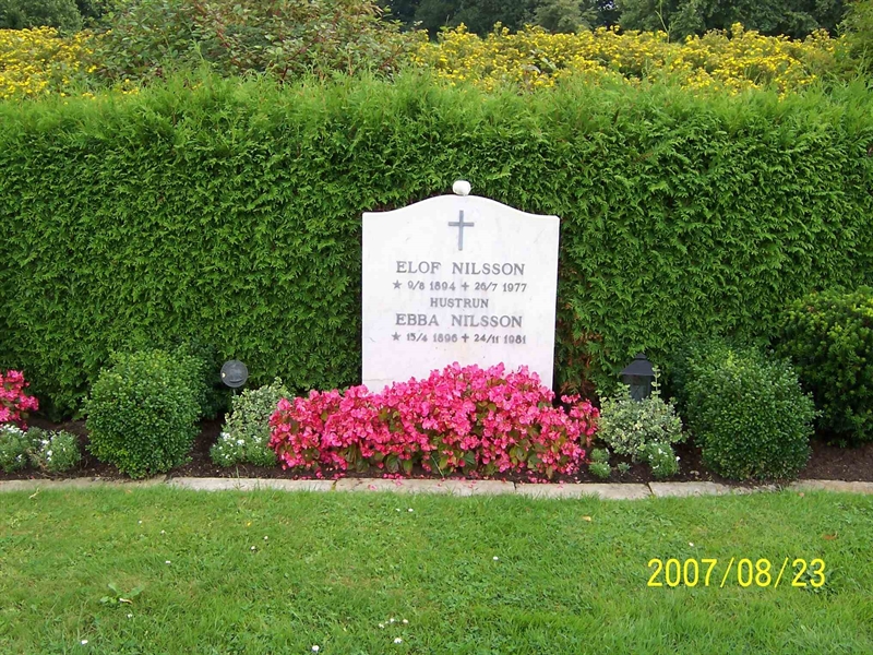Grave number: 1 3 5B    31, 32