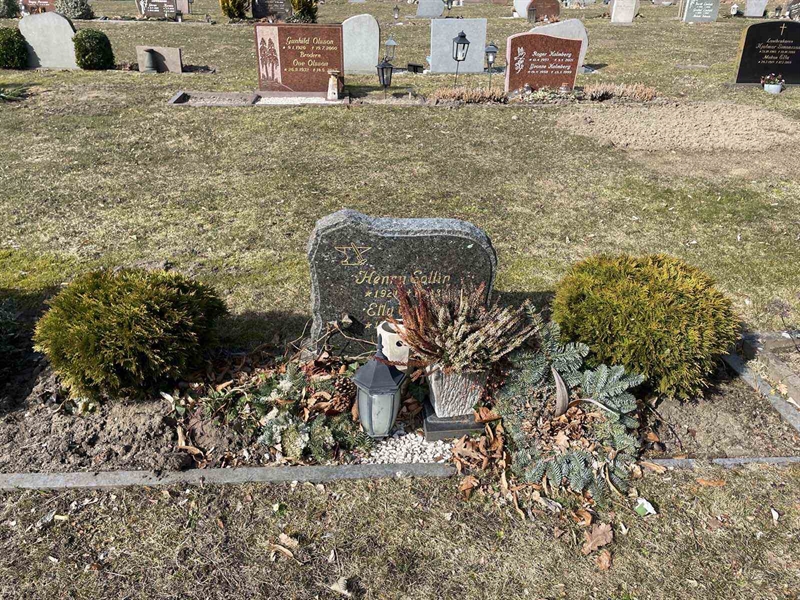 Grave number: VV 1   508, 509