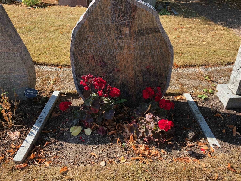 Grave number: Ko 10    14