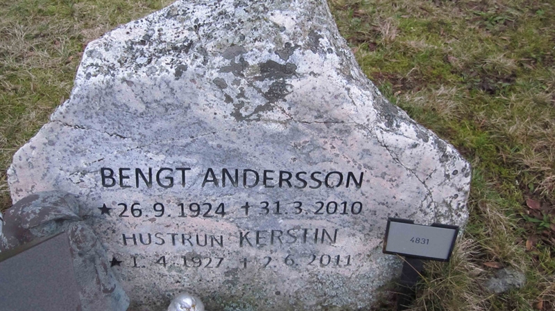 Grave number: KG NK  4831