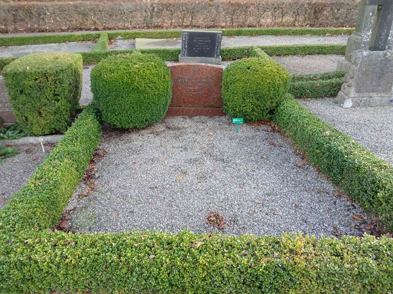 Gravnummer: Si D    42, 43