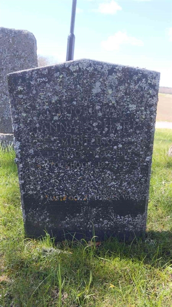 Grave number: 1 G 2     3