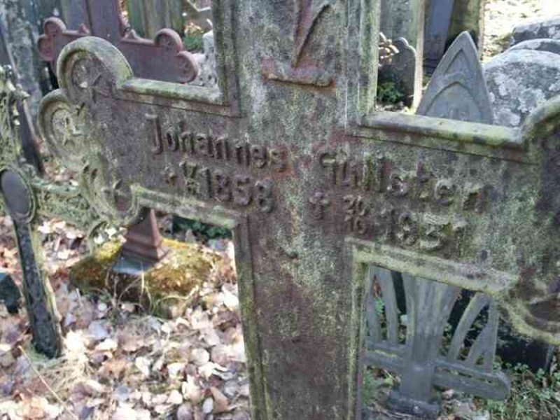 Grave number: 1 GB2 04     29-30