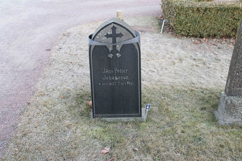 Grave number: BK KV4    24