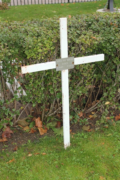 Grave number: A NC  166, 167