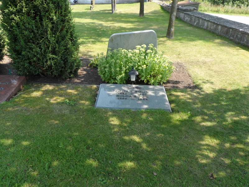 Grave number: ÖV E    37