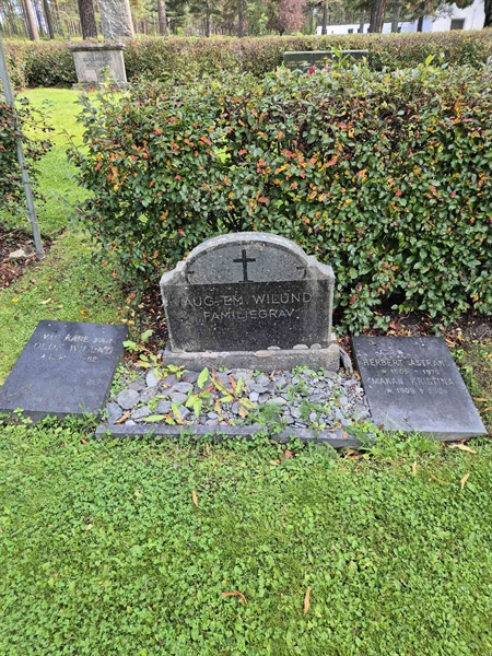 Hautatunnus: Ö III A 14