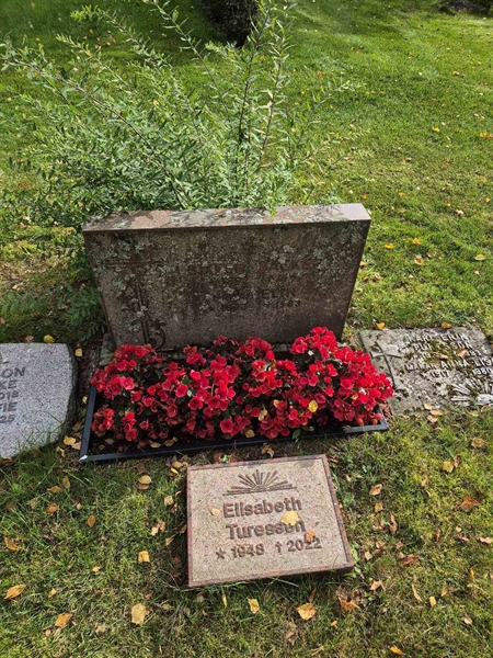 Grave number: 1 NK    10