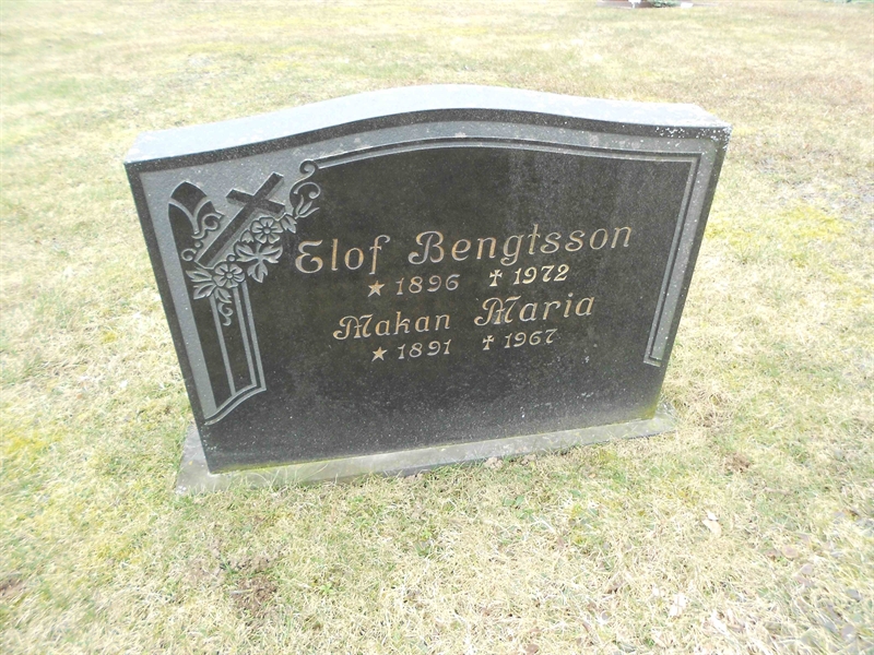 Grave number: V 5    85b