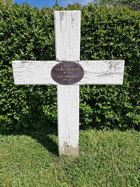 Grave number: 501 28 5498-5499