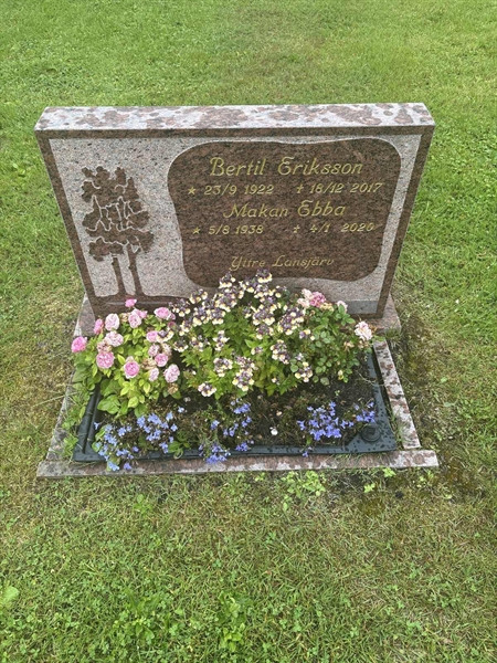 Grave number: 002 3  1072