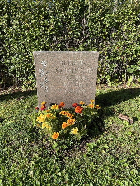 Grave number: 1 U10   158