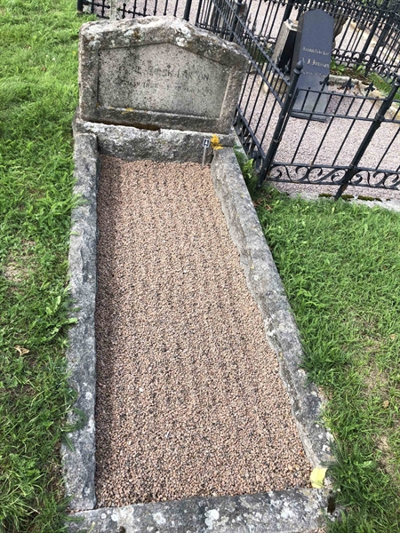 Grave number: BK KV4    19