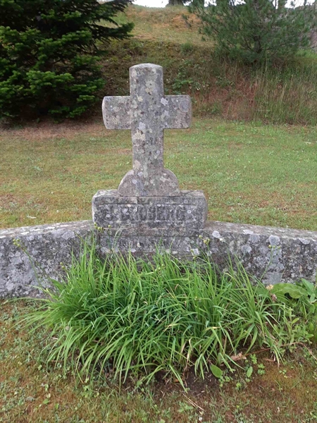 Grave number: M1 K    16