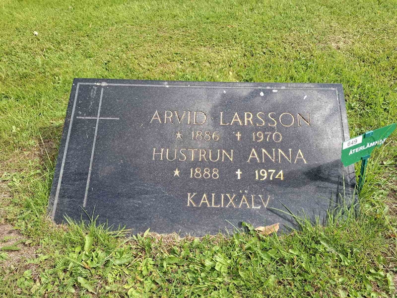 Grave number: 001 2   649