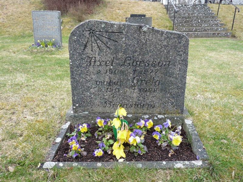Grave number: LE 6   49