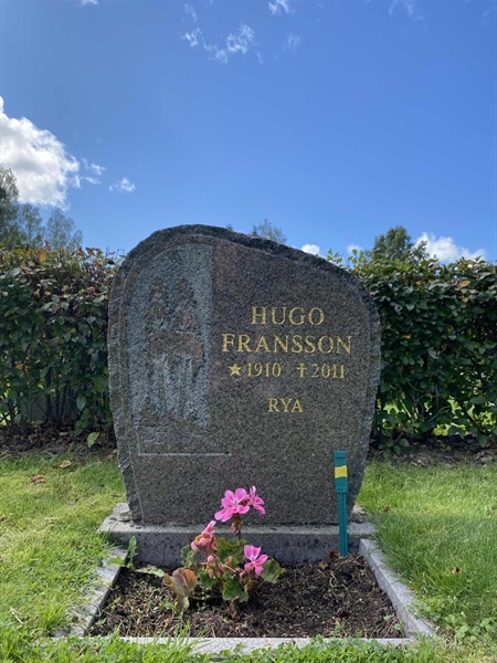 Grave number: 1 17 15