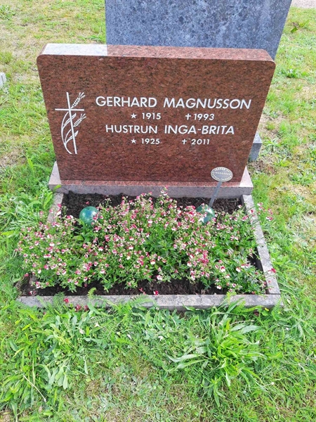 Grave number: M1 P    50, 51