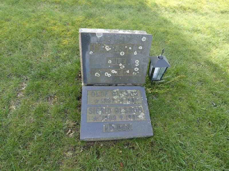 Grave number: BR G    87