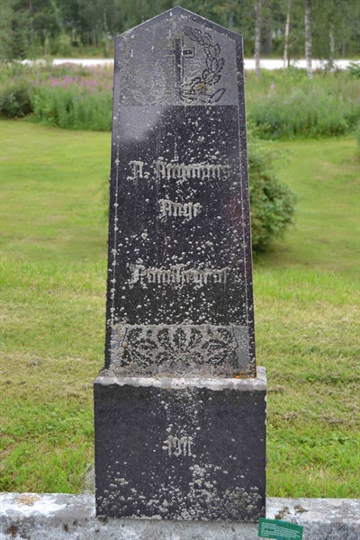 Grave number: 1 I   217