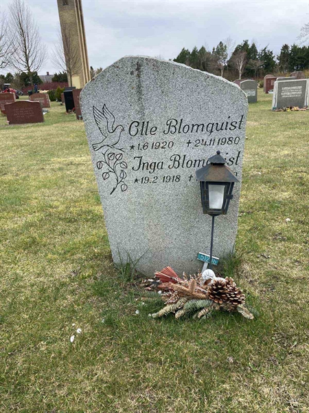 Grave number: R 01   308