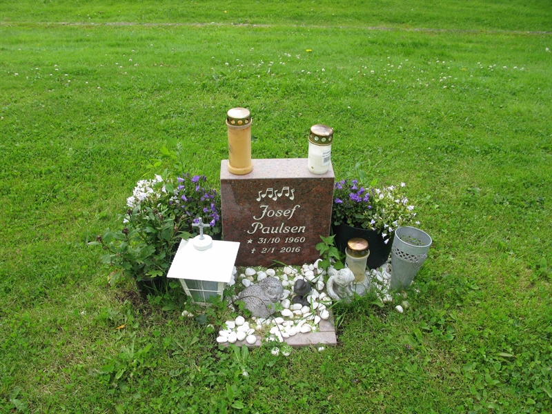 Grave number: SN U2    35