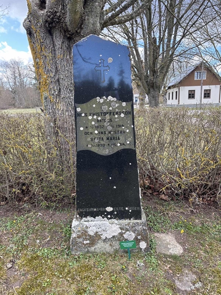 Grave number: LO 50, 51