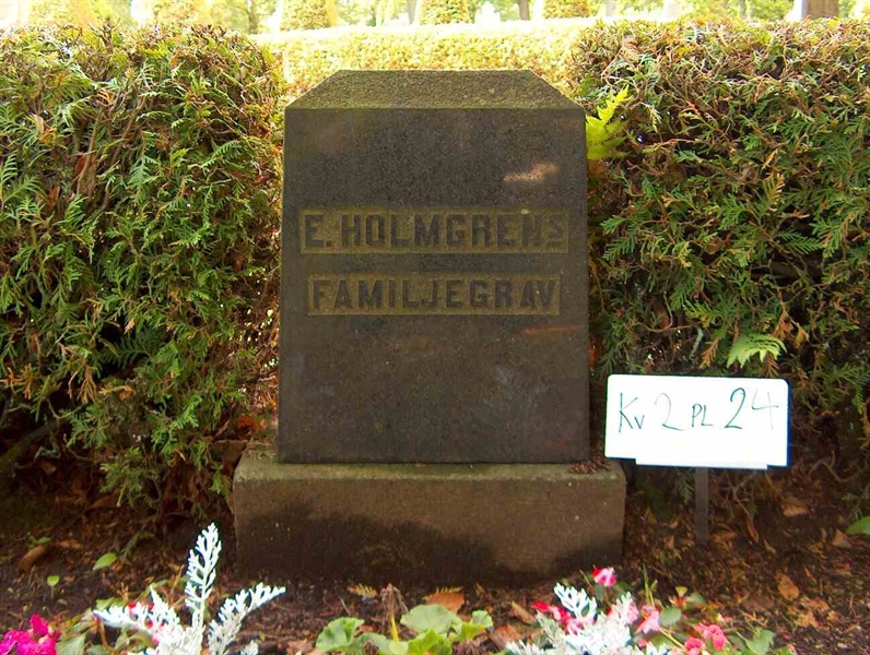 Grave number: HÖB 2    24