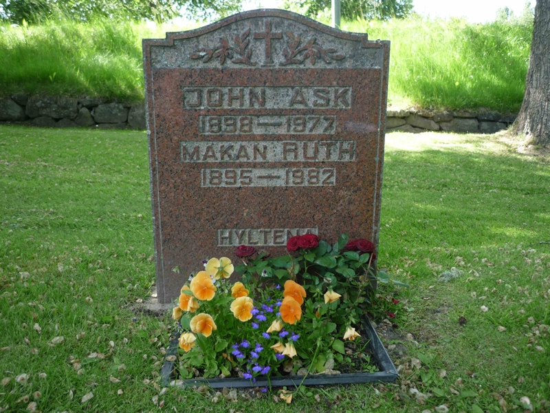 Grave number: B G  964, 965