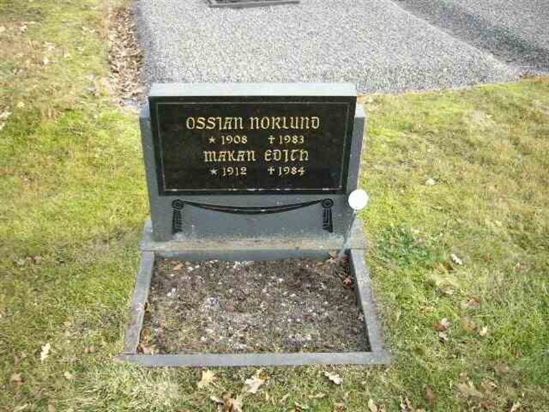 Grave number: BK 02    23