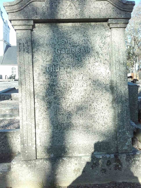 Grave number: VÄ 02   413, 414
