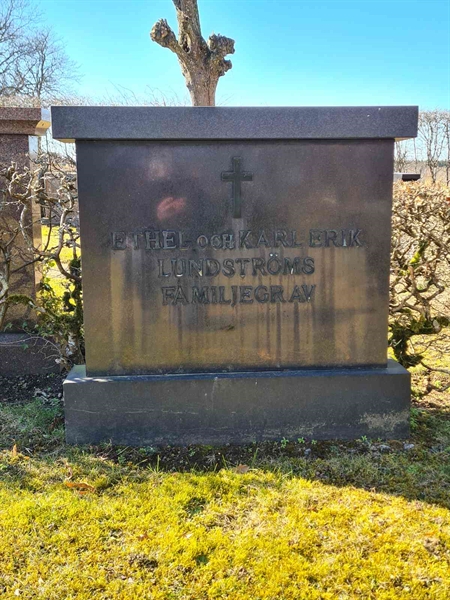 Hautatunnus: Ä N H 59, 60