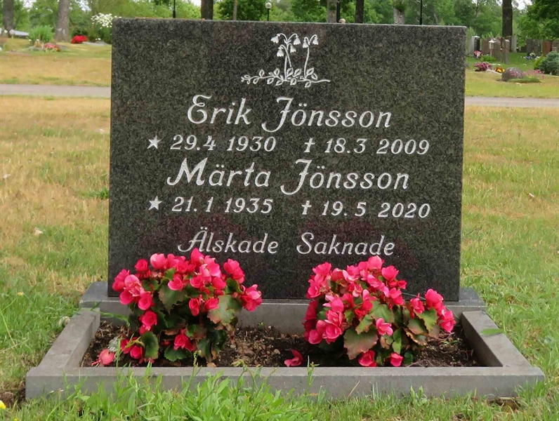 Grave number: 01 V   166
