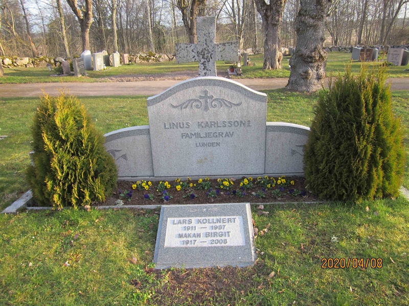Grave number: 02 N   21